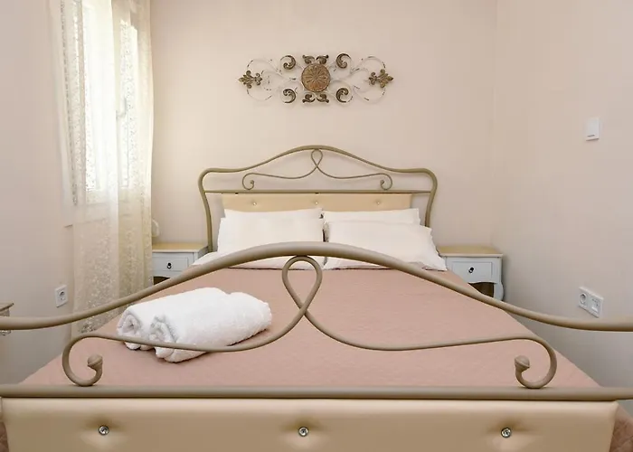 Holiday home Pappou Kini