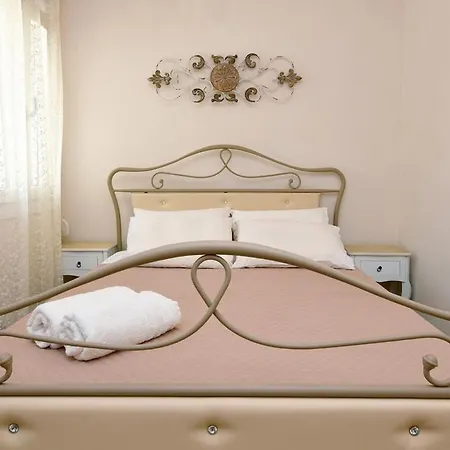Holiday home Pappou Kini
